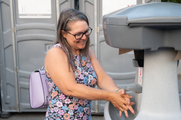 Best Portable restroom solutions  in Quincy, IL